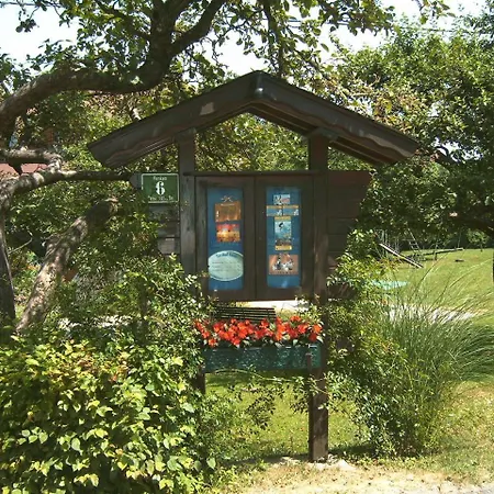 Penzion Ferm Schiefling am See