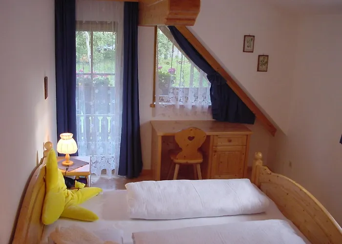 Ferm Pensjonat Schiefling am See